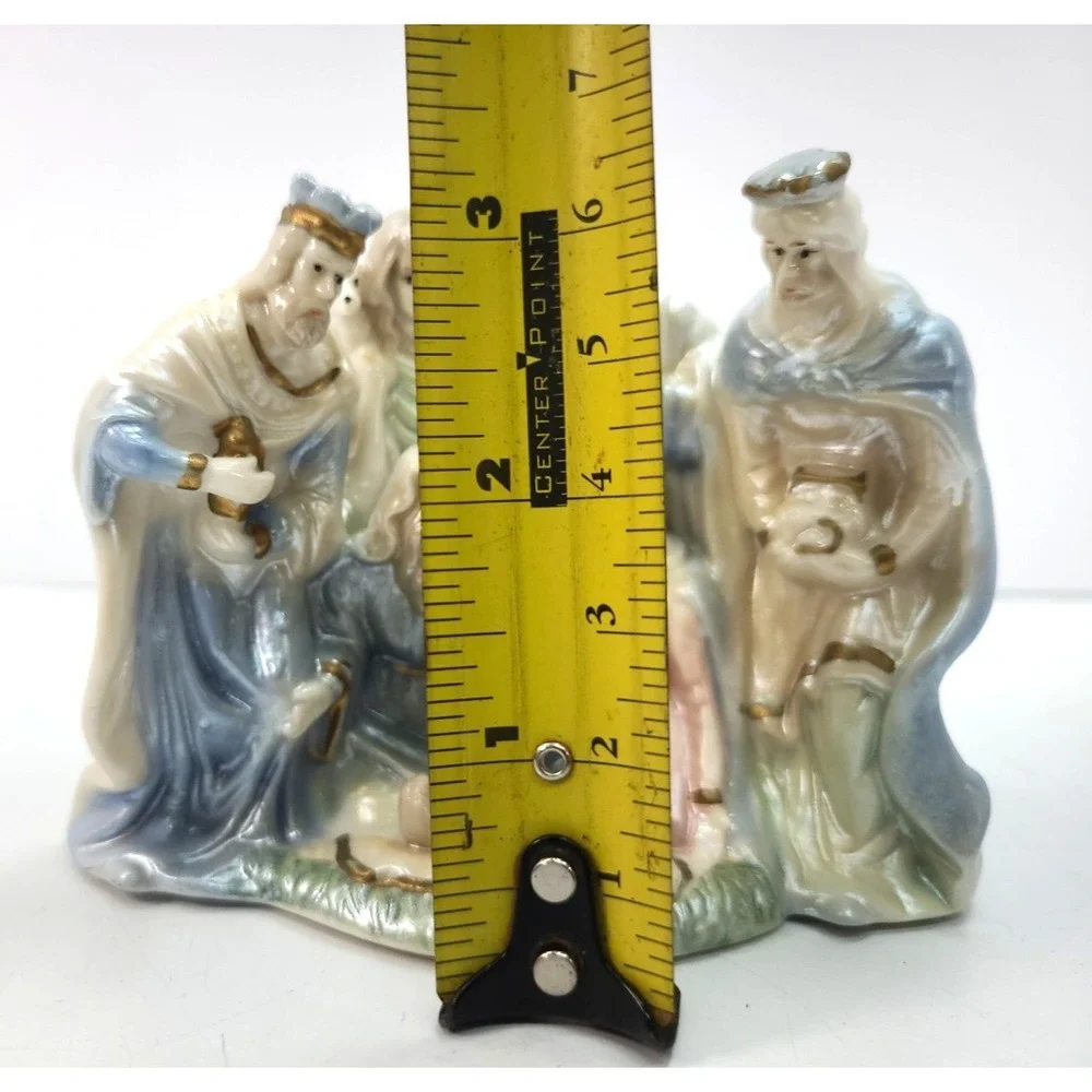 Sm.‎ Porcelain Nativity by Homewares